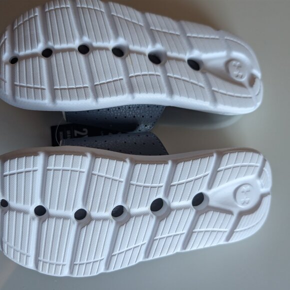 Under Armour 2Y New Sandals - Picture 5 of 6